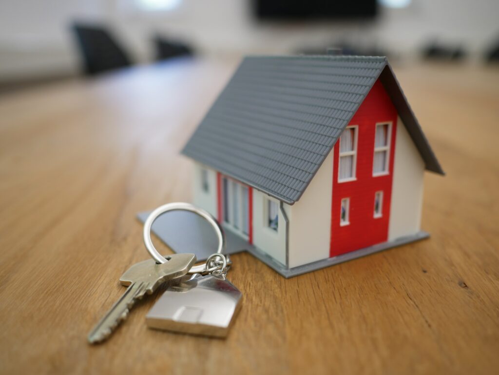 Home Loans Florida - mini house with keys